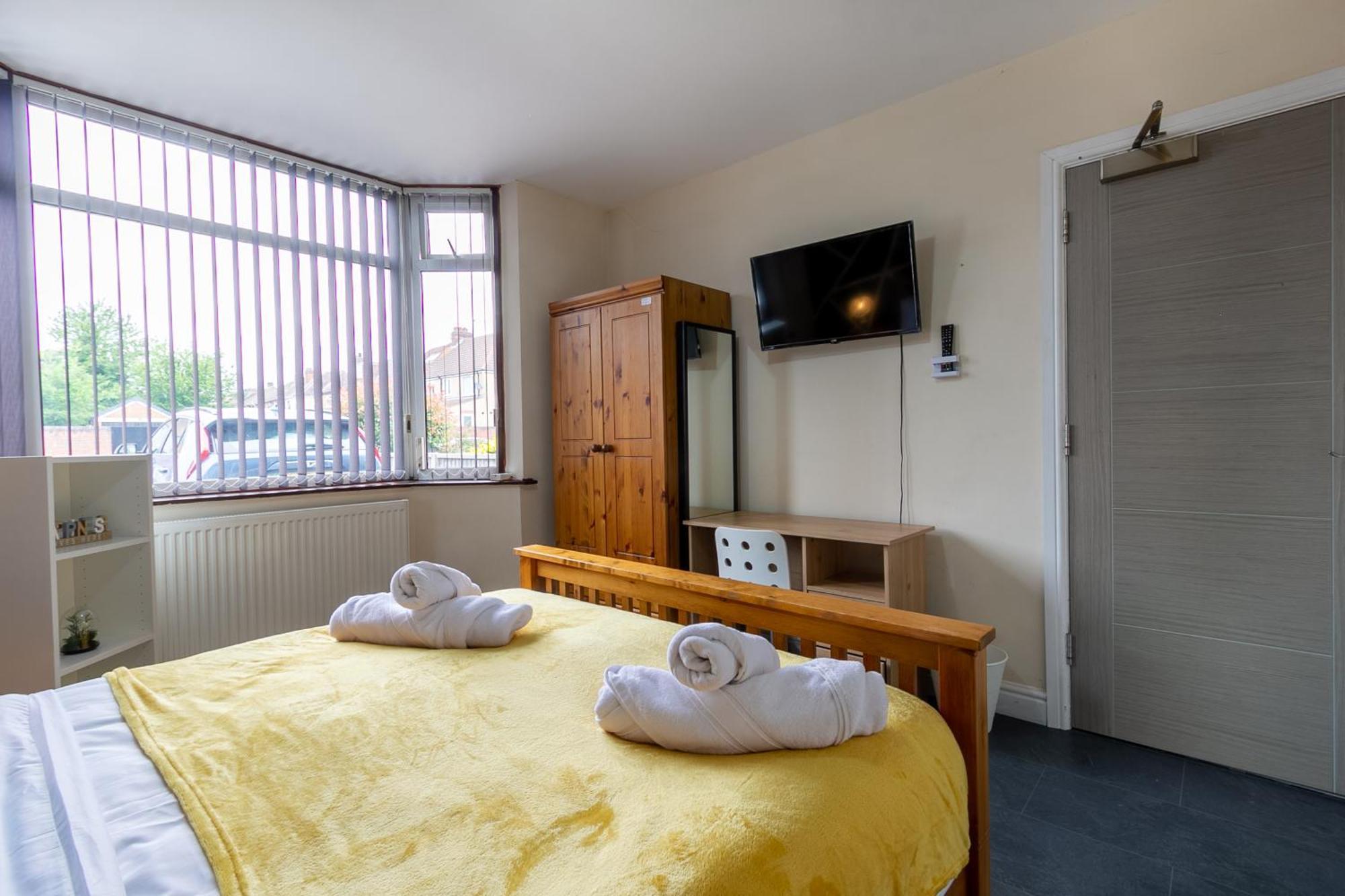 Ferienwohnung Bathway House - Free Secured Parking And Wifi Coventry Exterior foto