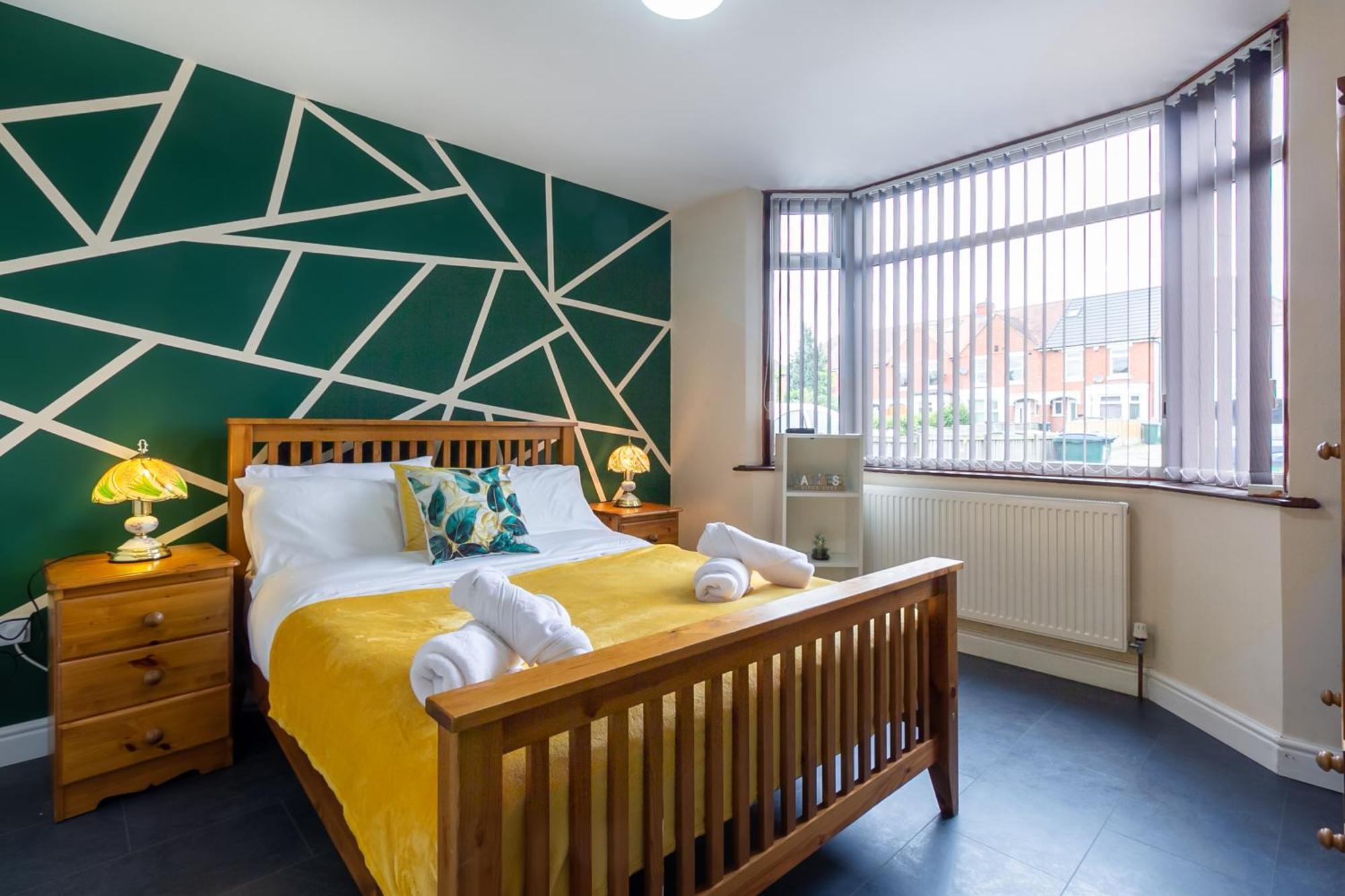 Ferienwohnung Bathway House - Free Secured Parking And Wifi Coventry Exterior foto