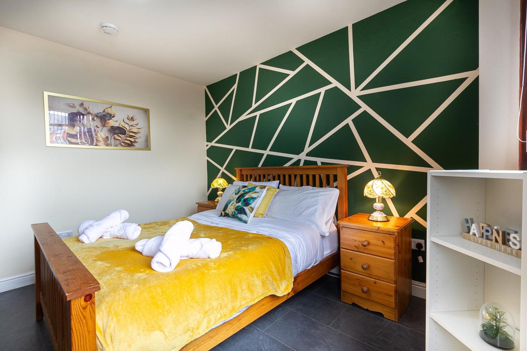 Ferienwohnung Bathway House - Free Secured Parking And Wifi Coventry Exterior foto