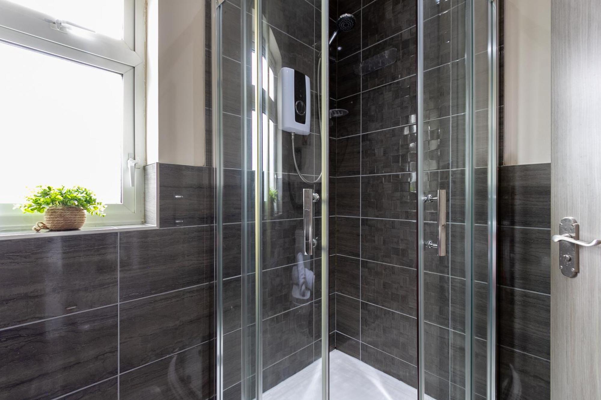 Ferienwohnung Bathway House - Free Secured Parking And Wifi Coventry Exterior foto